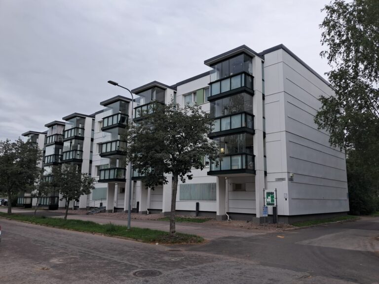 Käsityöläisentie 17